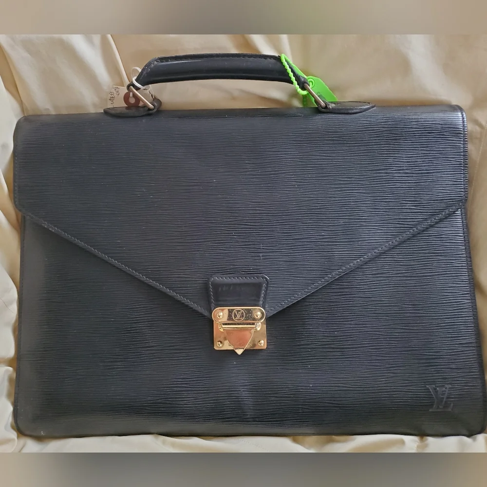 Very large authentic Louis Vuitton Epi leather briefcase